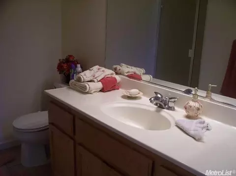 1216 Jasmine Dr, Patterson, CA 95363 photo 9