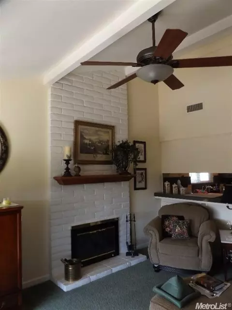 6342 Rampart Dr, Carmichael, CA 95608 photo 12