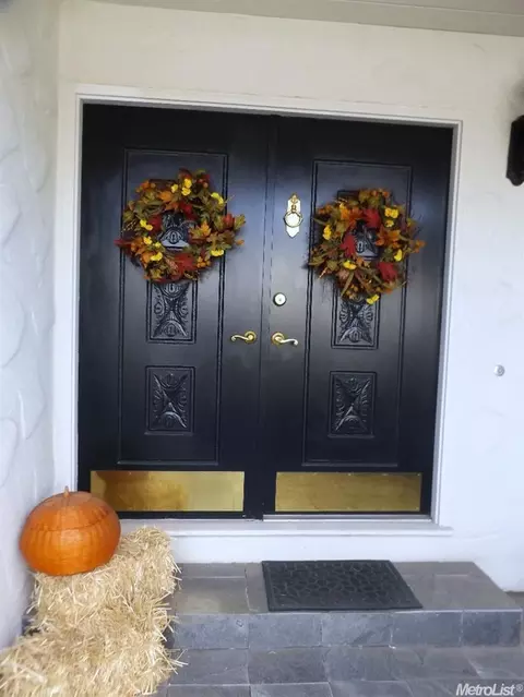 6342 Rampart Dr, Carmichael, CA 95608 photo 5