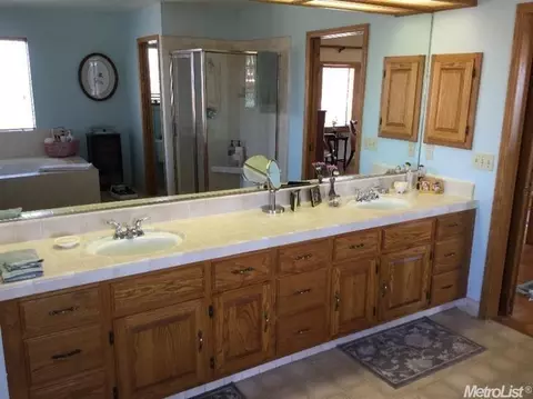 1901 Lester Rd, Turlock, CA 95382 photo 13