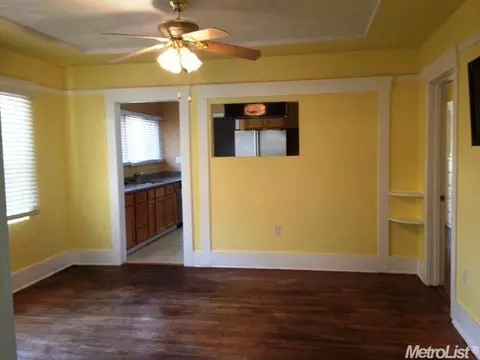 222 E Fairmont Ave, Modesto, CA 95354 photo 2