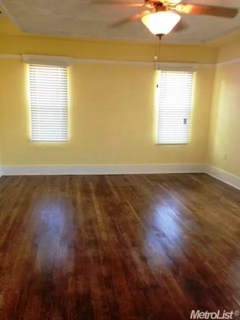 222 E Fairmont Ave, Modesto, CA 95354 photo 3
