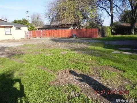 222 E Fairmont Ave, Modesto, CA 95354 photo 17
