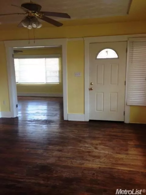 222 E Fairmont Ave, Modesto, CA 95354 photo 7
