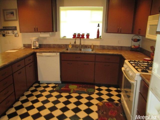 23091 Brian Ln, Grass Valley, CA 95949 photo 16