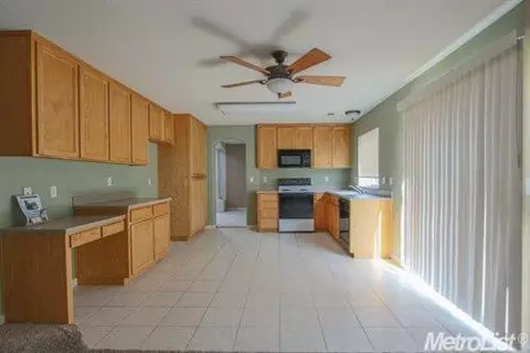628 Teal Pl, Manteca, CA 95336 photo 9