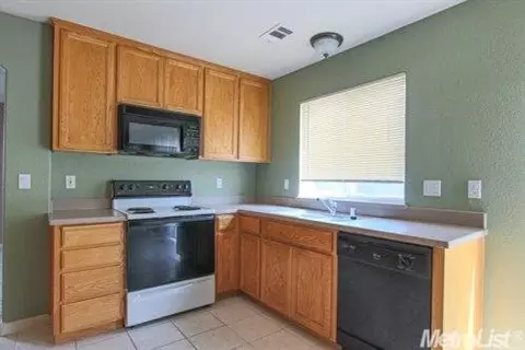 628 Teal Pl, Manteca, CA 95336 photo 10