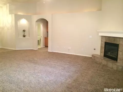 3897 Black Hawk Ave, Merced, CA 95340 photo 5