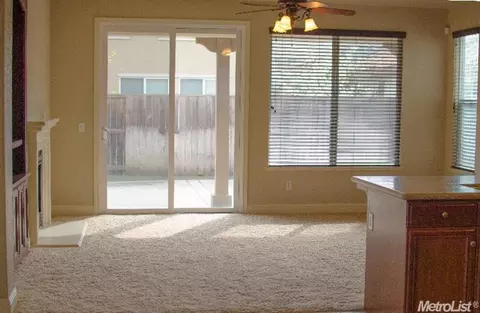2070 Bishop Way, Lodi, CA 95242 photo 7