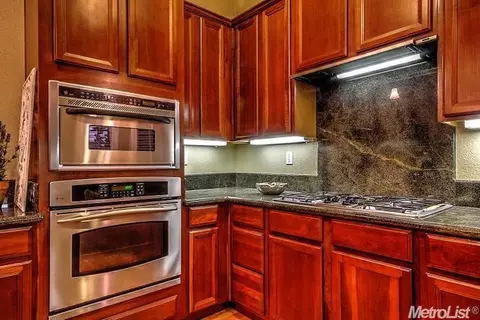 3313 Edgeview Dr, Modesto, CA 95355 photo 18