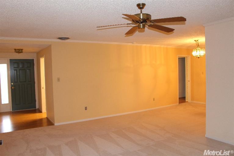 2050 Edgewood Dr, Lodi, CA 95242 photo 11
