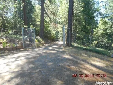 4276 Fairglade, Placerville, CA 95667 photo 2