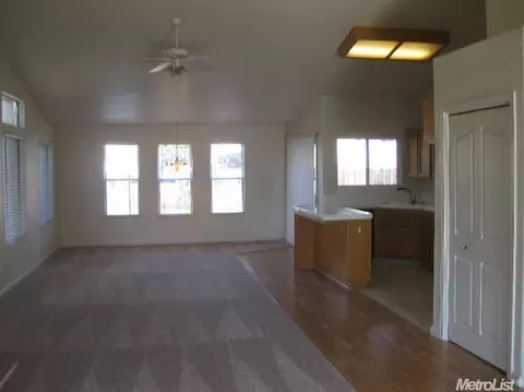 1653 Difani Pl, Turlock, CA 95380 photo 3
