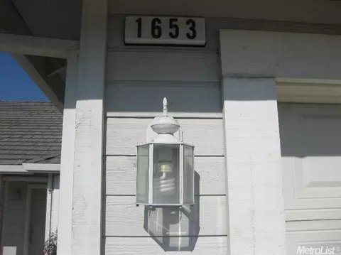 1653 Difani Pl, Turlock, CA 95380 photo 2