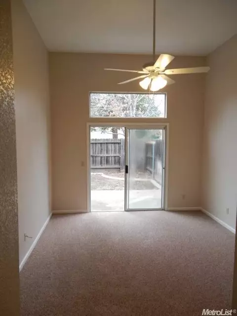 106 Grantham Ct, Folsom, CA 95630 photo 12