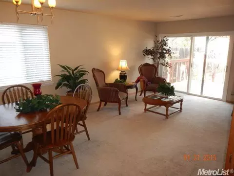 5521 Whitfield Way, Carmichael, CA 95608 photo 8