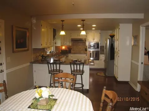 565 Strathaven Ct, Turlock, CA 95382 photo 6