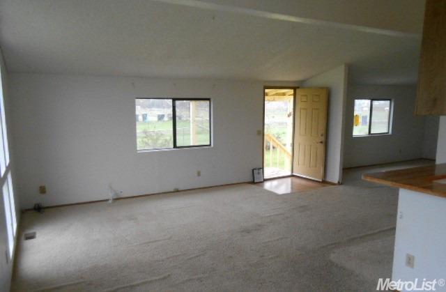 577 Los Garcias Ln, Elverta, CA 95626 photo 6