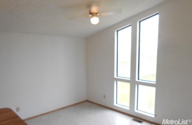 577 Los Garcias Ln, Elverta, CA 95626 photo 9