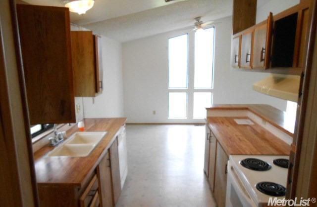 577 Los Garcias Ln, Elverta, CA 95626 photo 13