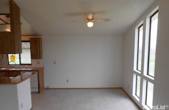 577 Los Garcias Ln, Elverta, CA 95626 photo 7