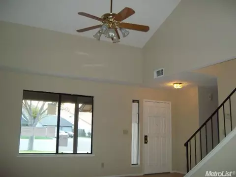 1917 Dampy Ct, Modesto, CA 95355 photo 5