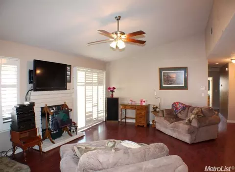 2713 Chapparal Pl, Modesto, CA 95358 photo 4