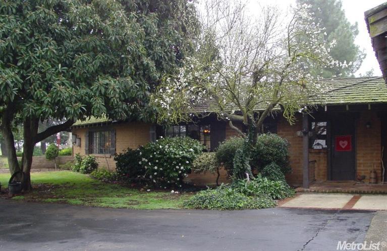 20707 N Davis Rd, Lodi, CA 95242 photo 2