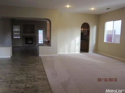 2908 Mars Hills St, Modesto, CA 95355 photo 2