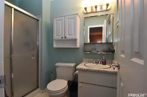 4682 Tuttle Dr, Rocklin, CA 95677 photo 14