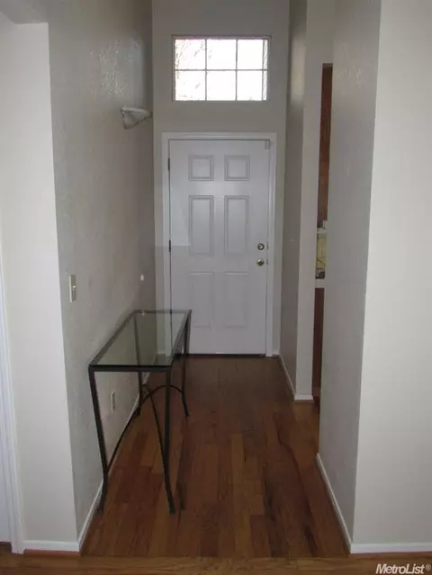 2400 Beatrice Ln, Modesto, CA 95355 photo 3