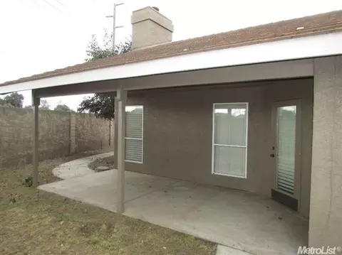 2400 Beatrice Ln, Modesto, CA 95355 photo 23