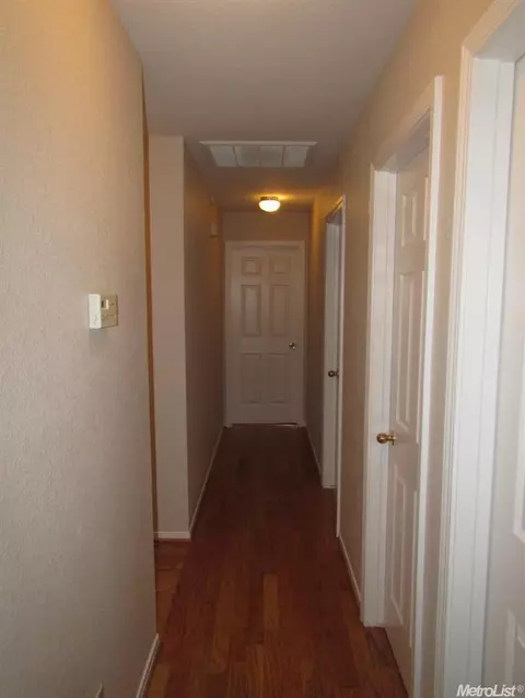 2400 Beatrice Ln, Modesto, CA 95355 photo 11