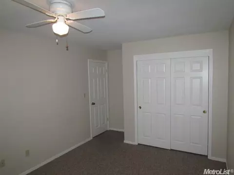 2400 Beatrice Ln, Modesto, CA 95355 photo 16