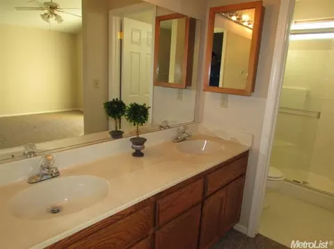 2400 Beatrice Ln, Modesto, CA 95355 photo 21