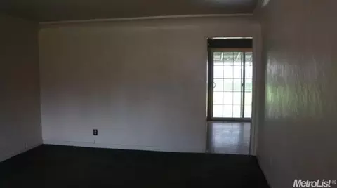 644 S Acacia Ave, Ripon, CA 95366 photo 4