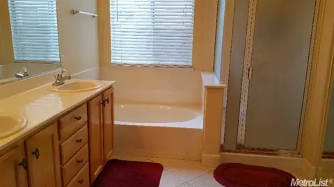 636 Roadrunner Dr, Patterson, CA 95363 photo 9