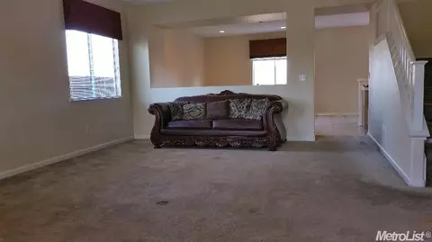 636 Roadrunner Dr, Patterson, CA 95363 photo 4