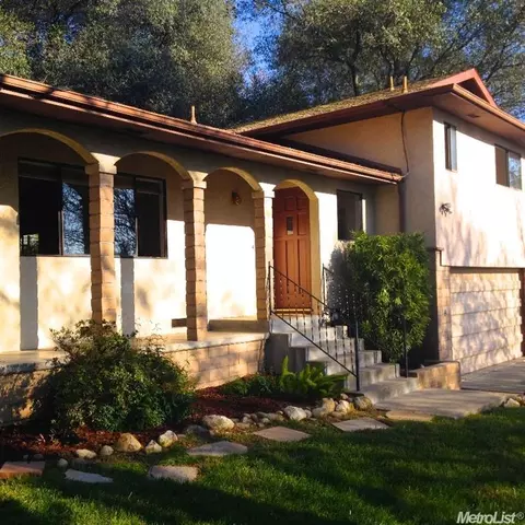 9051 Cherry Ave, Orangevale, CA 95662 photo 3
