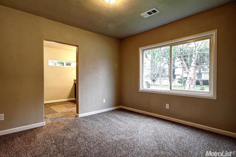 545 Ramona Ave, Modesto, CA 95350 photo 13