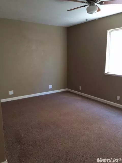 1704 Nighthawk Way, Modesto, CA 95358 photo 6