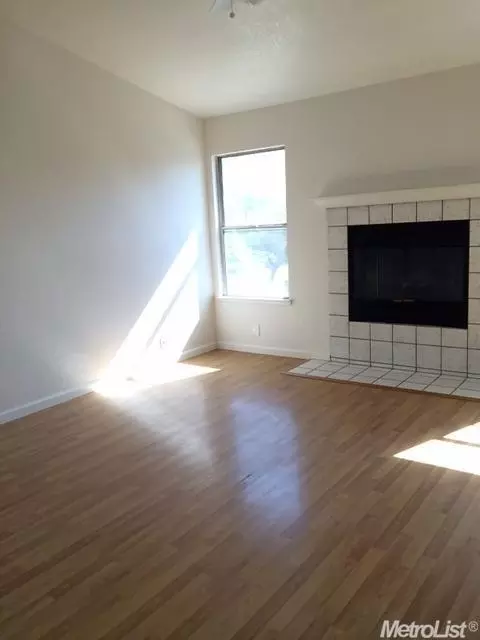 1704 Nighthawk Way, Modesto, CA 95358 photo 2