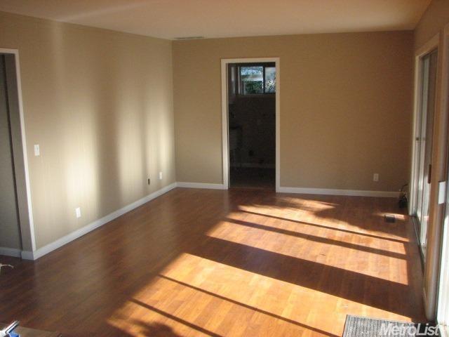 3220 Murchison Way, Carmichael, CA 95608 photo 5