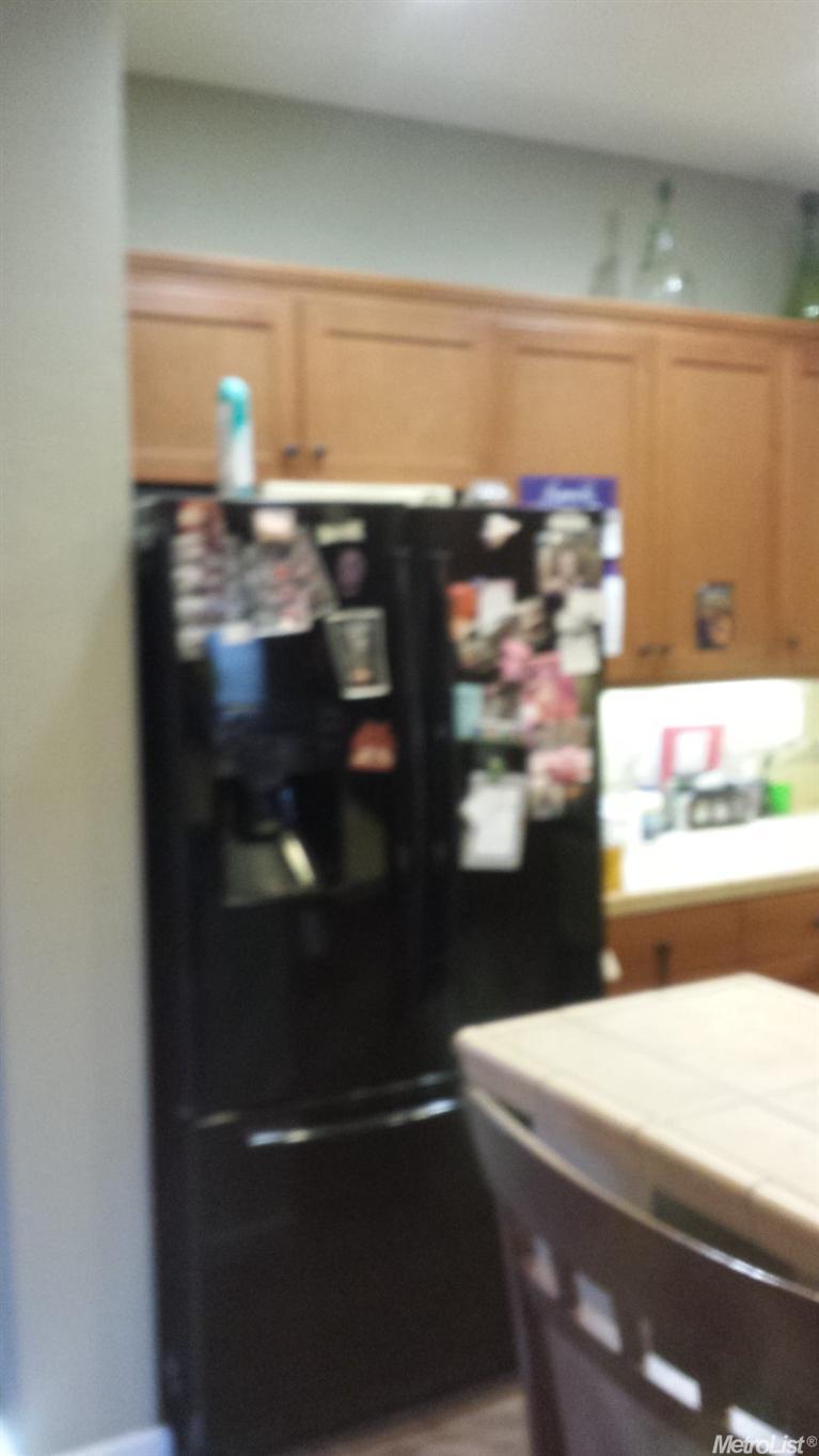 117 Warren Ave, Lathrop, CA 95330 photo 2