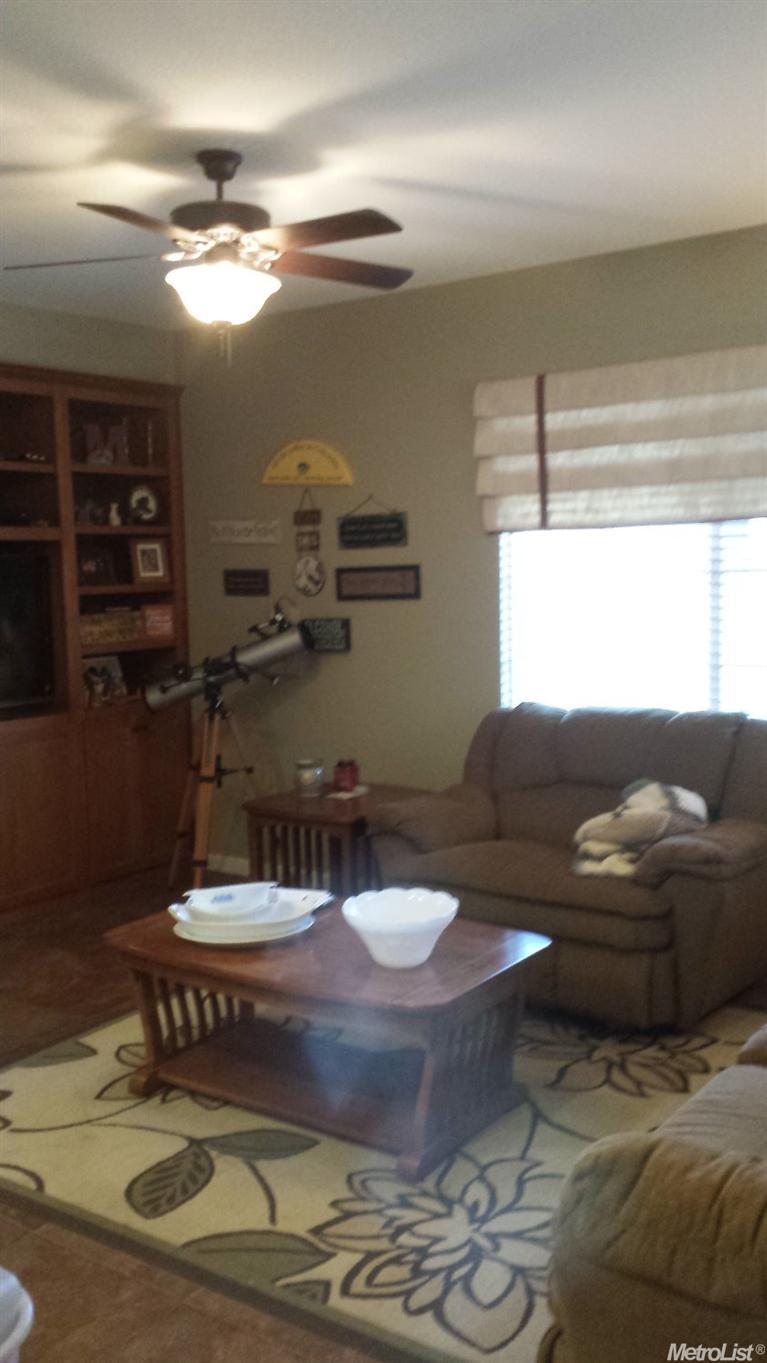 117 Warren Ave, Lathrop, CA 95330 photo 6