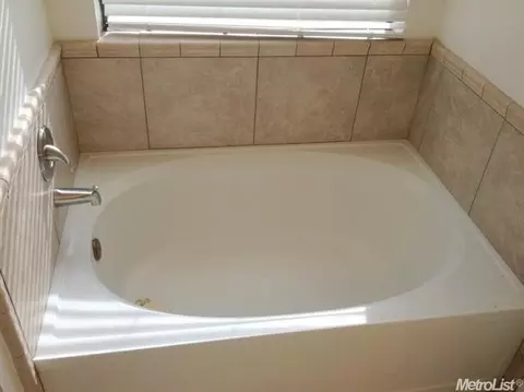 900 Mandana Ct, Modesto, CA 95358 photo 10
