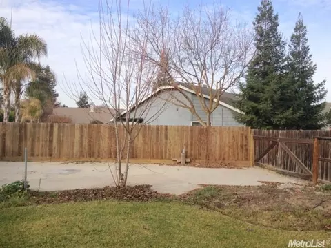 900 Mandana Ct, Modesto, CA 95358 photo 13