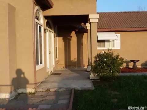 1841 Red Pine Dr, Modesto, CA 95351 photo 11