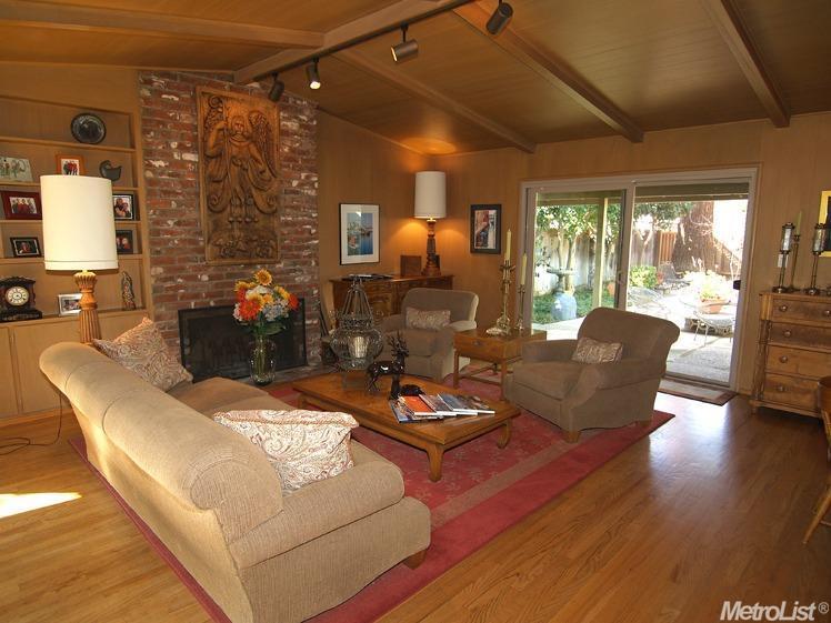 429 Smith Ave, Modesto, CA 95354 photo 2
