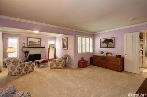 4910 Phelps Ct, Carmichael, CA 95608 photo 8